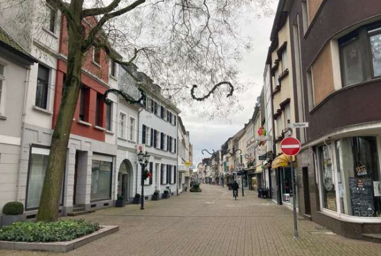 Krefeld , Ladenlokal, Gastronomie mieten oder kaufen