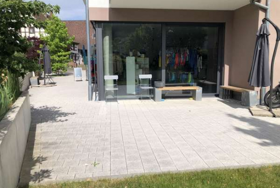 Merzhausen , Ladenlokal, Gastronomie mieten oder kaufen