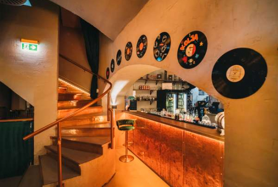 Karlsruhe Amalienstraße, Ladenlokal, Gastronomie mieten oder kaufen