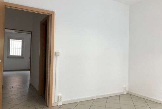 Döbeln Kreuzstraße, Ladenlokal, Gastronomie mieten oder kaufen