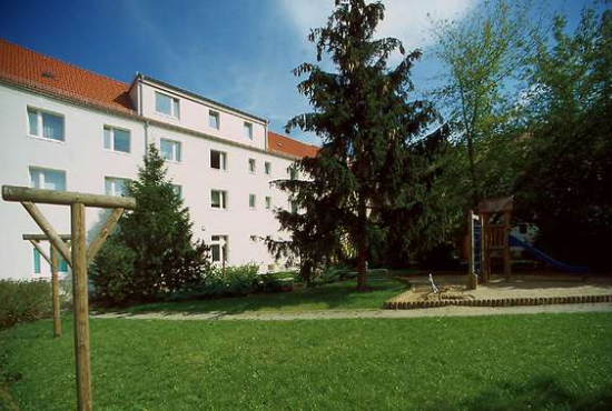 Neubrandenburg Wartlaustraße, Ladenlokal, Gastronomie mieten oder kaufen