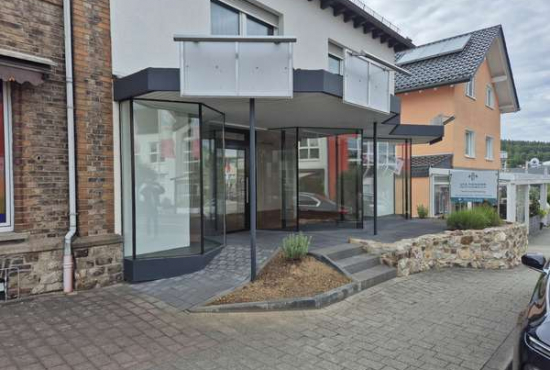 Ransbach-Baumbach Rheinstr., Ladenlokal, Gastronomie mieten oder kaufen