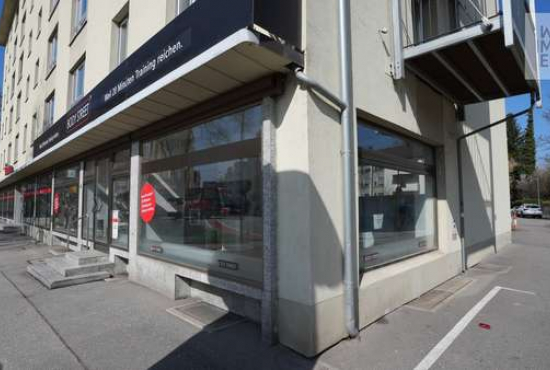 Landshut , Ladenlokal, Gastronomie mieten oder kaufen
