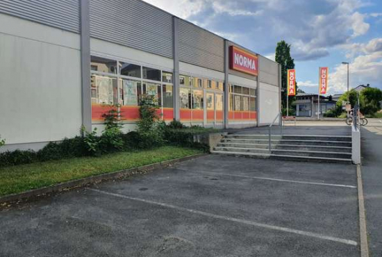 Helmbrechts Lindenstraße, Ladenlokal, Gastronomie mieten oder kaufen