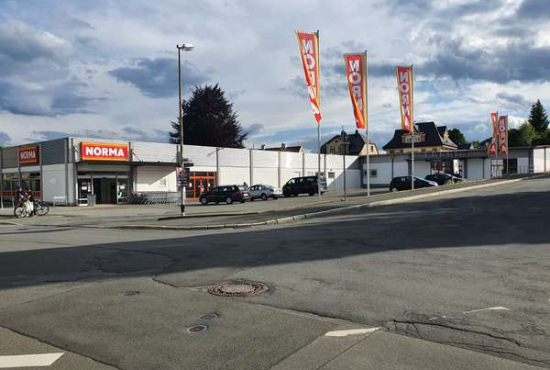 Helmbrechts Lindenstraße, Ladenlokal, Gastronomie mieten oder kaufen