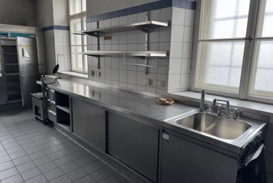 Schlehdorf Kirchstraße, Ladenlokal, Gastronomie mieten oder kaufen