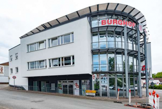 Marsberg Am Burghof, Ladenlokal, Gastronomie mieten oder kaufen