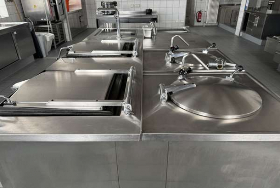 Schlehdorf Kirchstraße, Ladenlokal, Gastronomie mieten oder kaufen