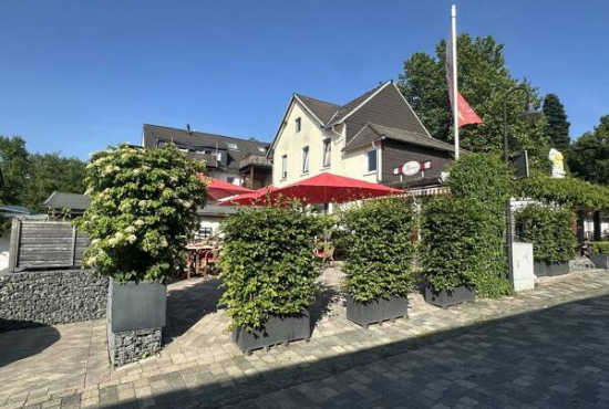 Eslohe , Ladenlokal, Gastronomie mieten oder kaufen Eslohe , Ladenlokal, Gastronomie mieten oder kaufen