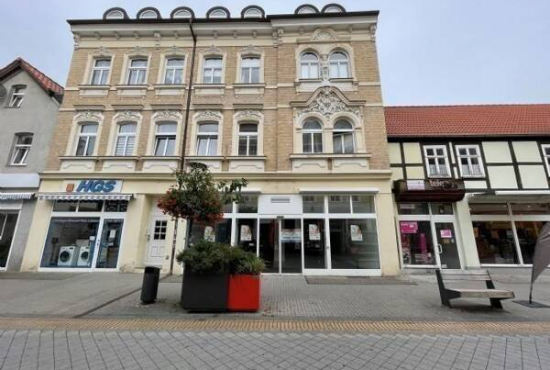 Burg Schartauer Straße, Ladenlokal, Gastronomie mieten oder kaufen