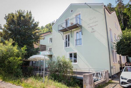 Riedenburg Mühlstraße, Ladenlokal, Gastronomie mieten oder kaufen