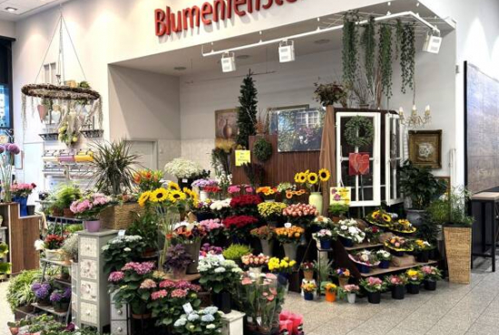 Reinbek Liebigstr., Ladenlokal, Gastronomie mieten oder kaufen