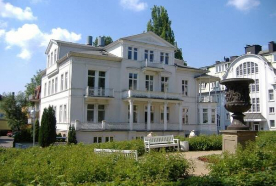 Bad Pyrmont , Ladenlokal, Gastronomie mieten oder kaufen