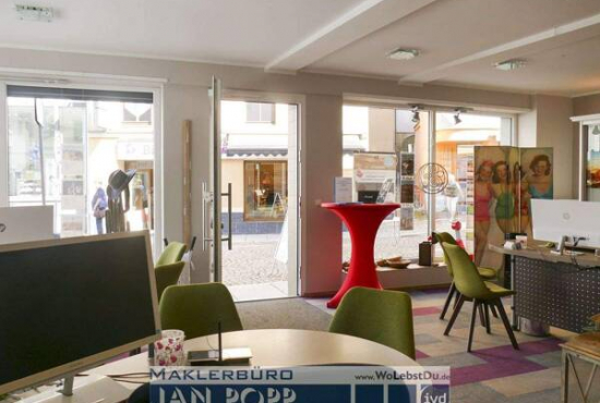 greiz Thomasstraße, Ladenlokal, Gastronomie mieten oder kaufen greiz Thomasstraße, Ladenlokal, Gastronomie mieten oder kaufen