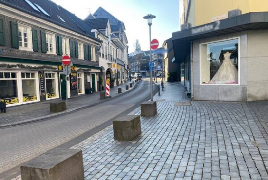 Wermelskirchen , Ladenlokal, Gastronomie mieten oder kaufen