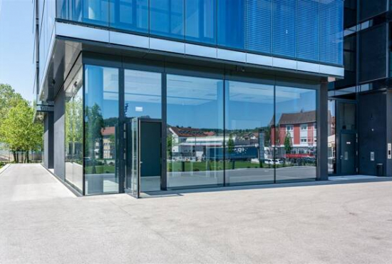 Deggendorf Edlmairstr., Ladenlokal, Gastronomie mieten oder kaufen