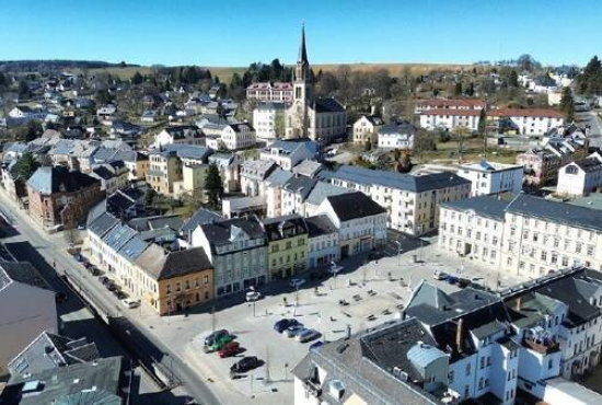 Lengenfeld , Ladenlokal, Gastronomie mieten oder kaufen