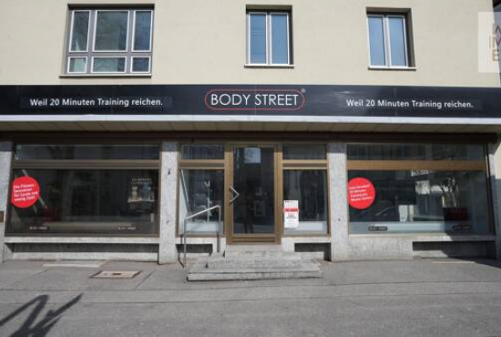Landshut , Ladenlokal, Gastronomie mieten oder kaufen