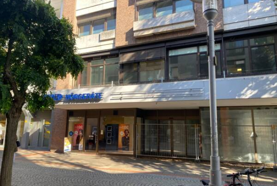 Bremen , Ladenlokal, Gastronomie mieten oder kaufen Bremen , Ladenlokal, Gastronomie mieten oder kaufen