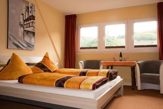 Bernkastel-Kues , Ladenlokal, Gastronomie mieten oder kaufen Bernkastel-Kues , Ladenlokal, Gastronomie mieten oder kaufen