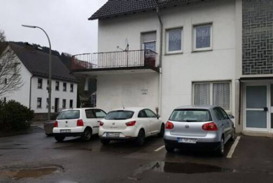Finnentrop Lenscheiderstr.4, Ladenlokal, Gastronomie mieten oder kaufen