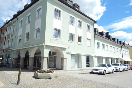 Freilassing Hauptstr., Ladenlokal, Gastronomie mieten oder kaufen