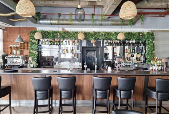 Aschaffenburg Goldbacher Str., Ladenlokal, Gastronomie mieten oder kaufen