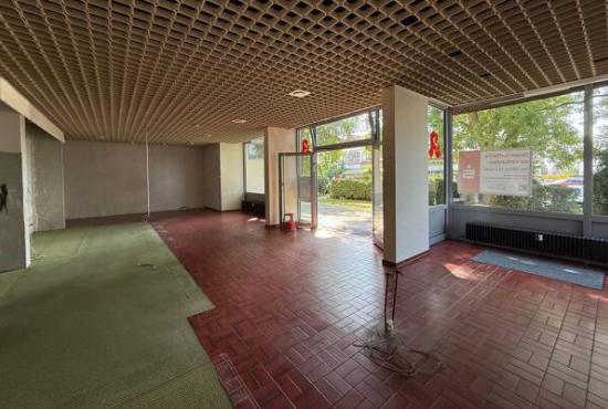 Niederwerrn , Ladenlokal, Gastronomie mieten oder kaufen Niederwerrn , Ladenlokal, Gastronomie mieten oder kaufen