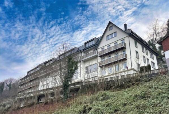 Bad Urach , Ladenlokal, Gastronomie mieten oder kaufen