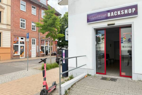 Schwerin , Ladenlokal, Gastronomie mieten oder kaufen