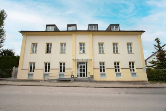 Pfeffenhausen , Ladenlokal, Gastronomie mieten oder kaufen