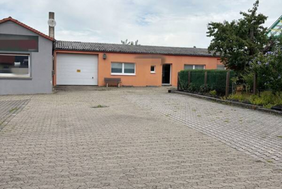 Kitzingen , Ladenlokal, Gastronomie mieten oder kaufen