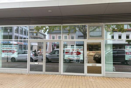 Erlangen Rathausplatz, Ladenlokal, Gastronomie mieten oder kaufen