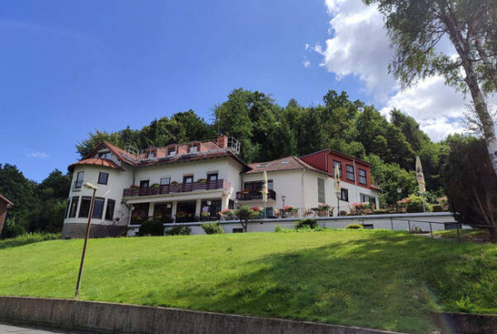 Nieheim , Ladenlokal, Gastronomie mieten oder kaufen