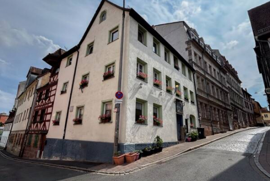 Fürth , Ladenlokal, Gastronomie mieten oder kaufen