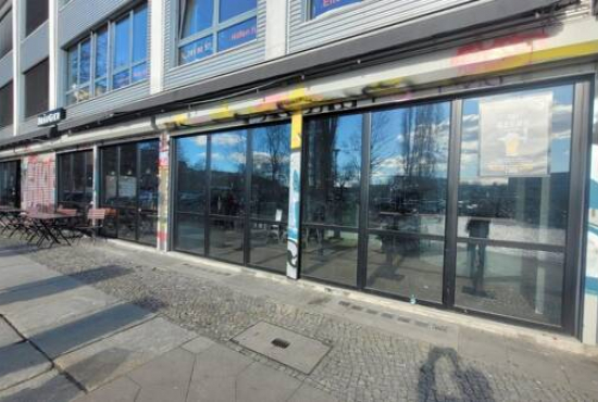 Berlin Sonntagsstraße, Ladenlokal, Gastronomie mieten oder kaufen
