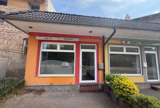 Waren Strelitzer Str., Ladenlokal, Gastronomie mieten oder kaufen