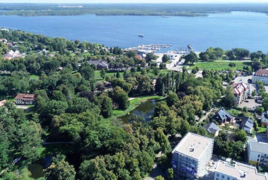 Senftenberg , Ladenlokal, Gastronomie mieten oder kaufen