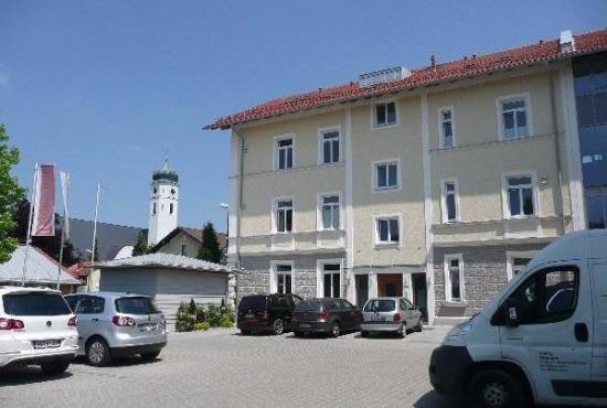 Bruckmühl , Ladenlokal, Gastronomie mieten oder kaufen