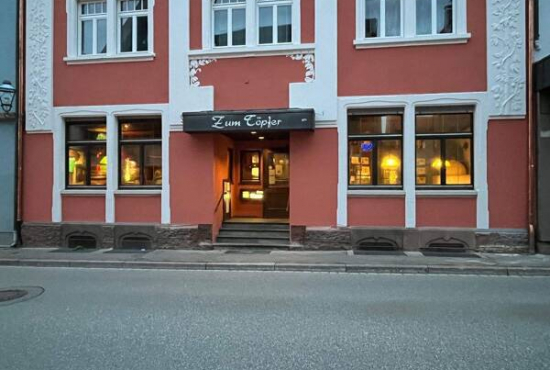 Zell am Harmersbach Hauptstr.38, Ladenlokal, Gastronomie mieten oder kaufen