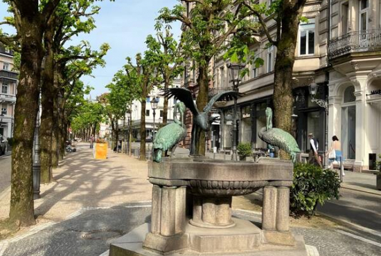 Baden-Baden , Ladenlokal, Gastronomie mieten oder kaufen