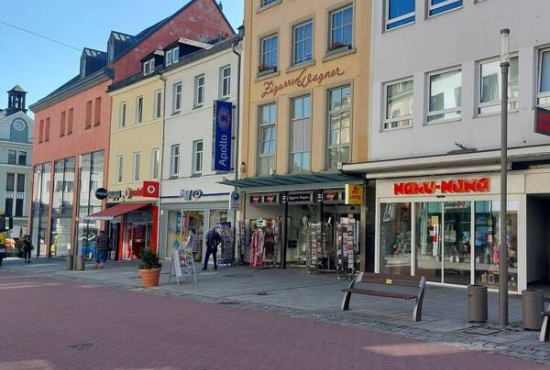 Hof Altstadt, Ladenlokal, Gastronomie mieten oder kaufen