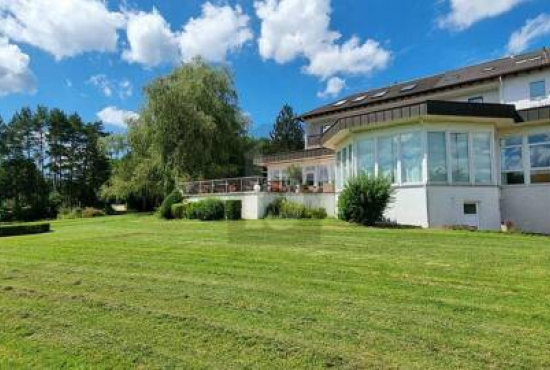 Lügde , Ladenlokal, Gastronomie mieten oder kaufen Lügde , Ladenlokal, Gastronomie mieten oder kaufen