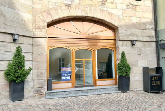 Lauf an der Pegnitz Barthstr., Ladenlokal, Gastronomie mieten oder kaufen