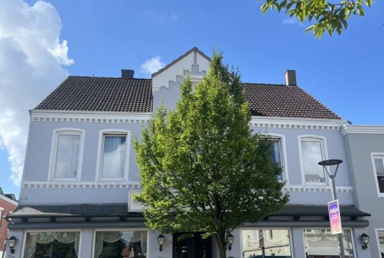 Brunsbüttel , Ladenlokal, Gastronomie mieten oder kaufen