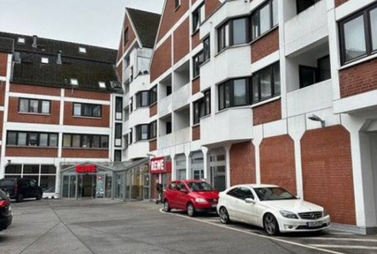 Reinbek, Stadt Bergstraße, Ladenlokal, Gastronomie mieten oder kaufen