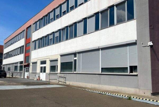 Berlin / Oberschöneweide , Ladenlokal, Gastronomie mieten oder kaufen