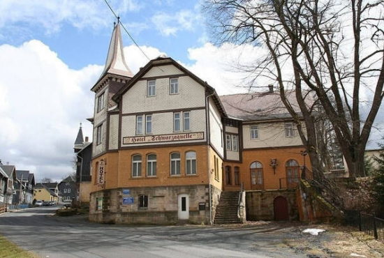 Neuhaus , Ladenlokal, Gastronomie mieten oder kaufen