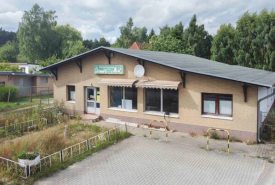 Mesekenhagen , Ladenlokal, Gastronomie mieten oder kaufen