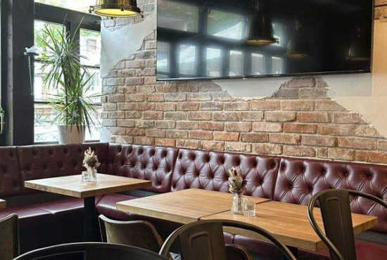 Nürtingen Heiligkreuzstr., Ladenlokal, Gastronomie mieten oder kaufen
